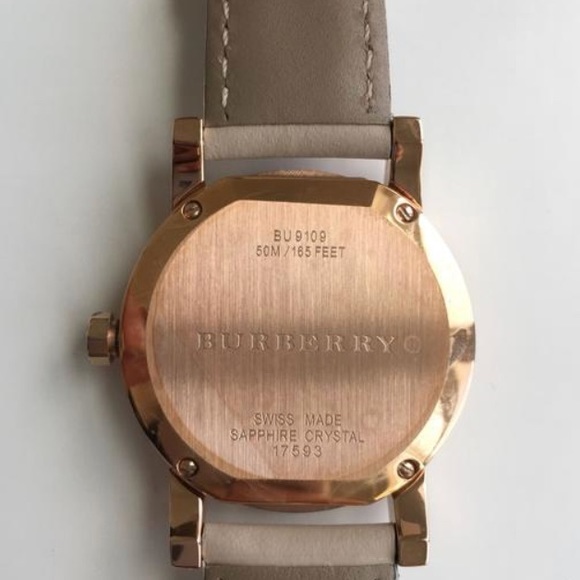 SOLD! Rose Gold/Nude Leather Burberry Watch - Picture 6 of 8